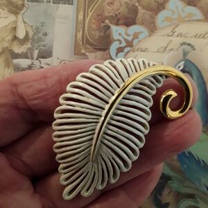 Monet Elegant Goldtone and White Feather Brooch